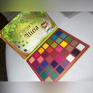 Beauty Creations -Alicia